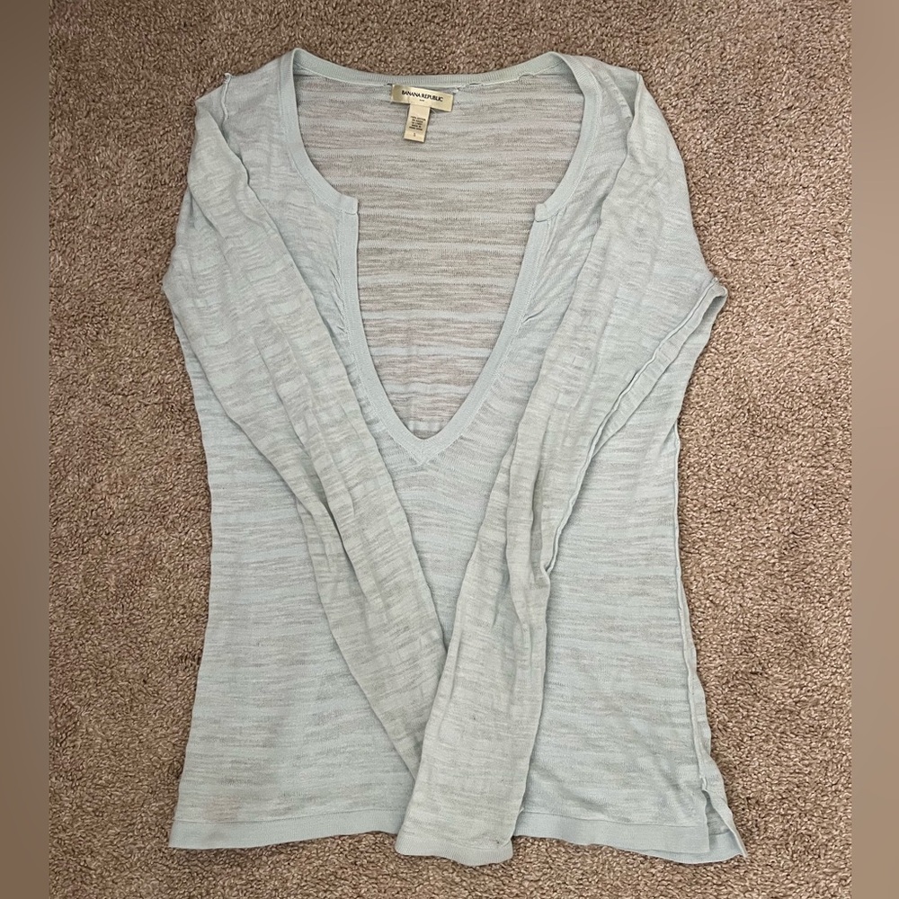 Banana Republic Light Blue V-Neck Long Sleeve Top